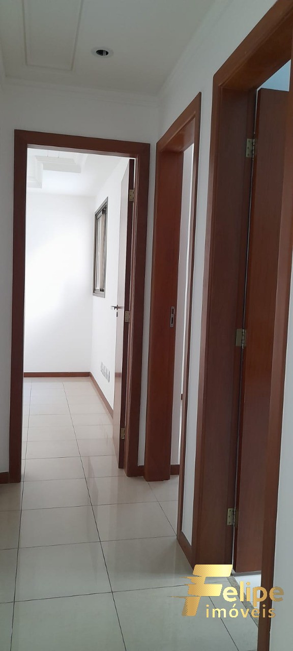 Apartamento à venda com 4 quartos, 140m² - Foto 17