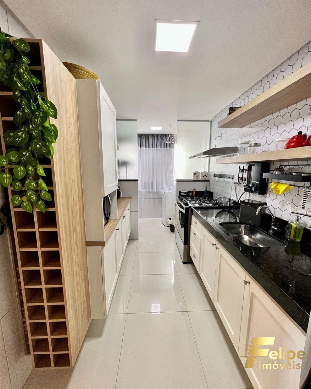 Apartamento à venda com 3 quartos, 100m² - Foto 3