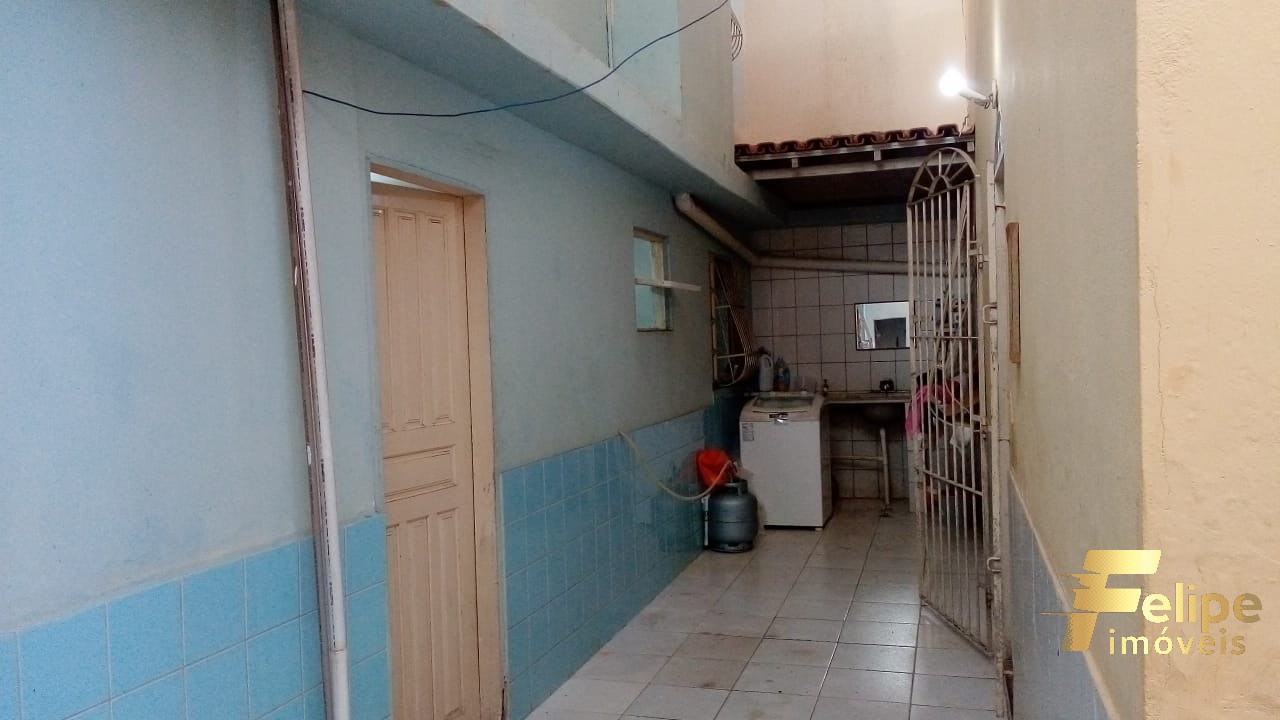 Casa à venda com 4 quartos, 360m² - Foto 16