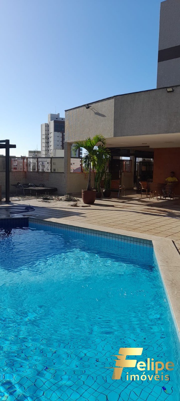 Apartamento à venda com 4 quartos, 140m² - Foto 1