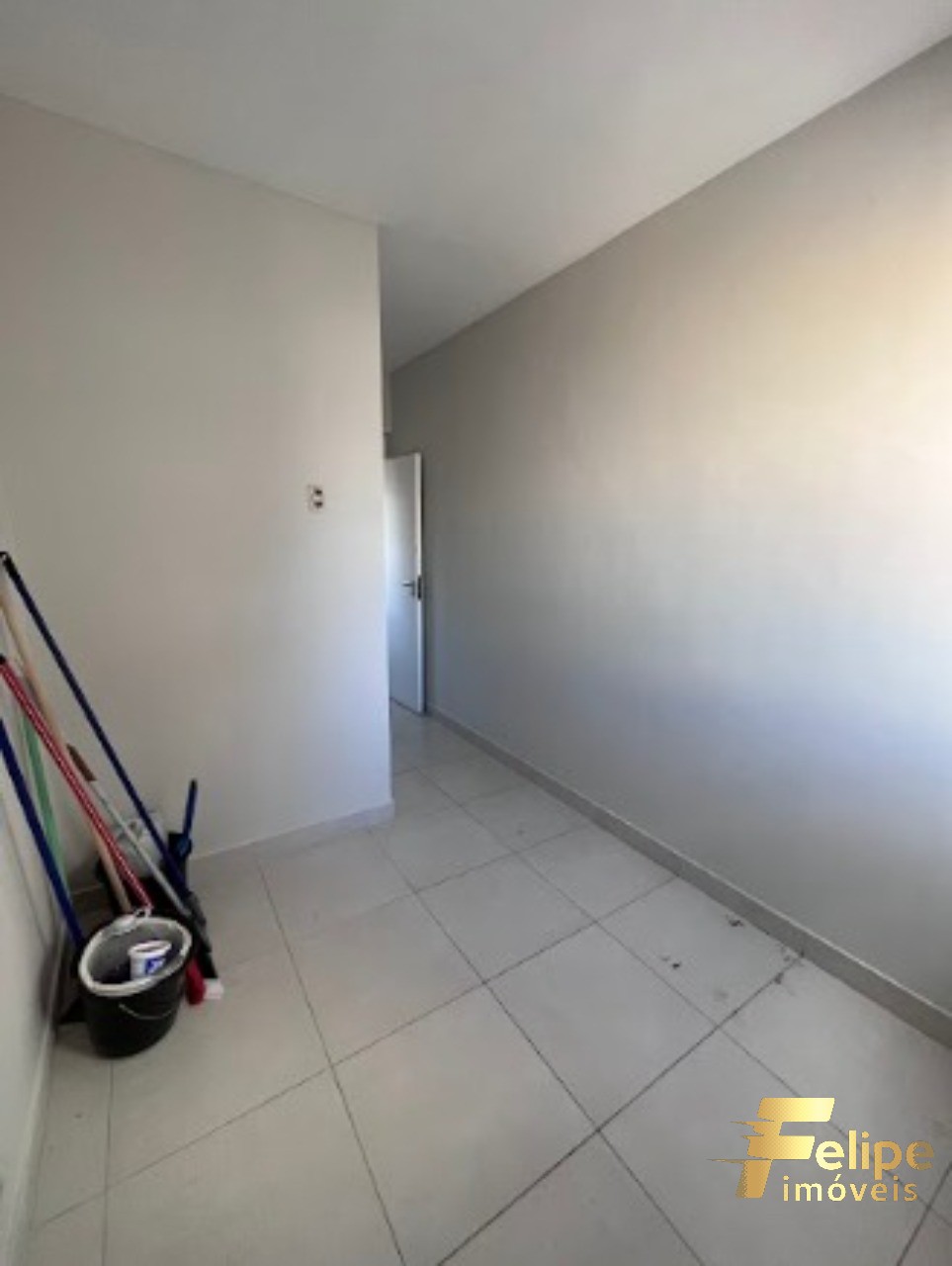 Apartamento à venda com 4 quartos, 327m² - Foto 4