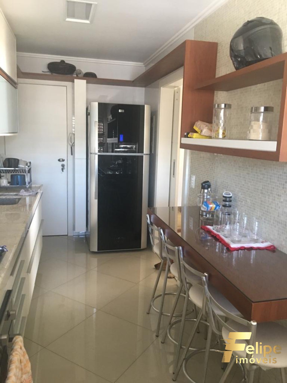 Apartamento à venda com 3 quartos, 100m² - Foto 3