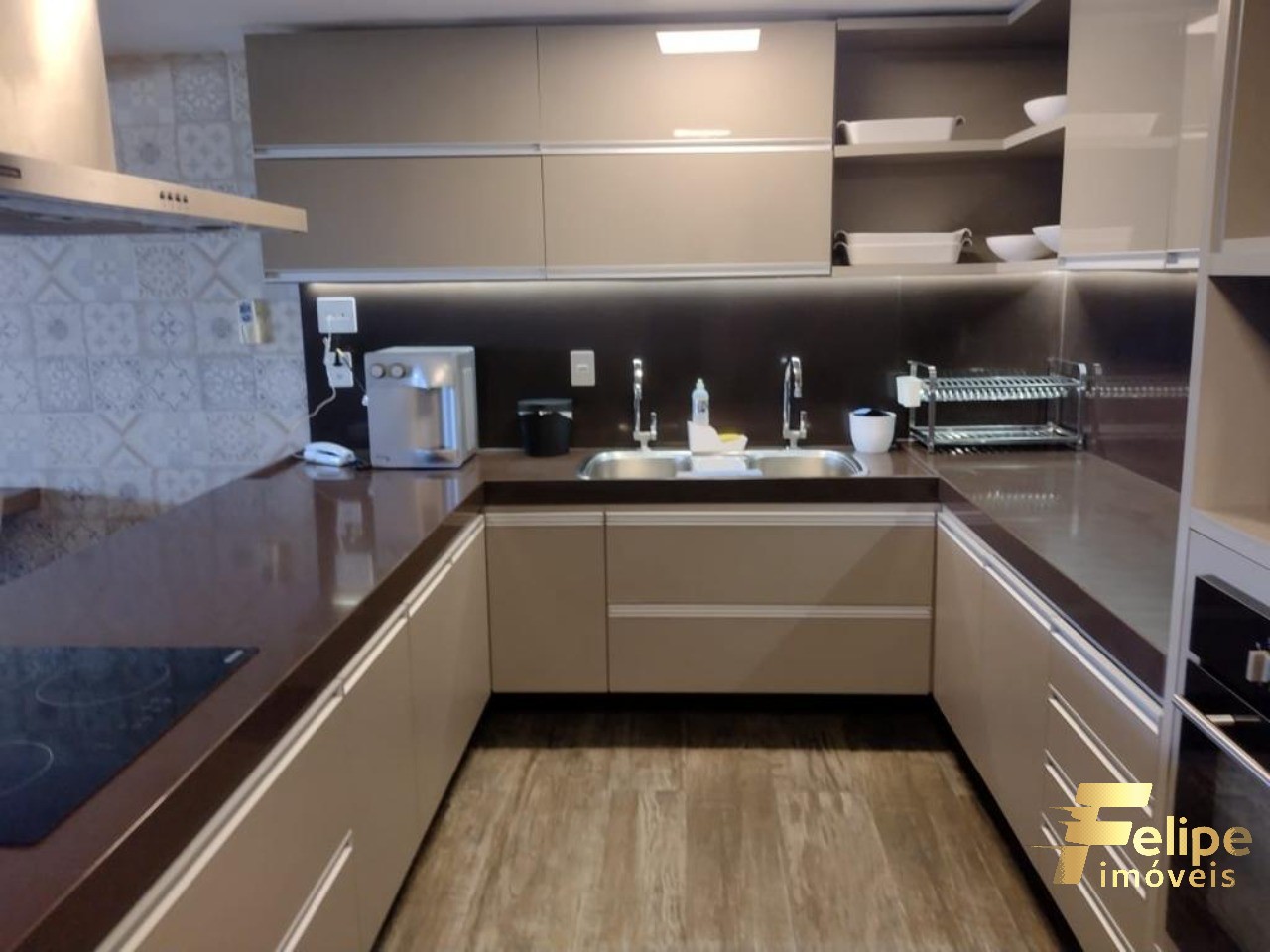 Apartamento à venda com 3 quartos, 135m² - Foto 18