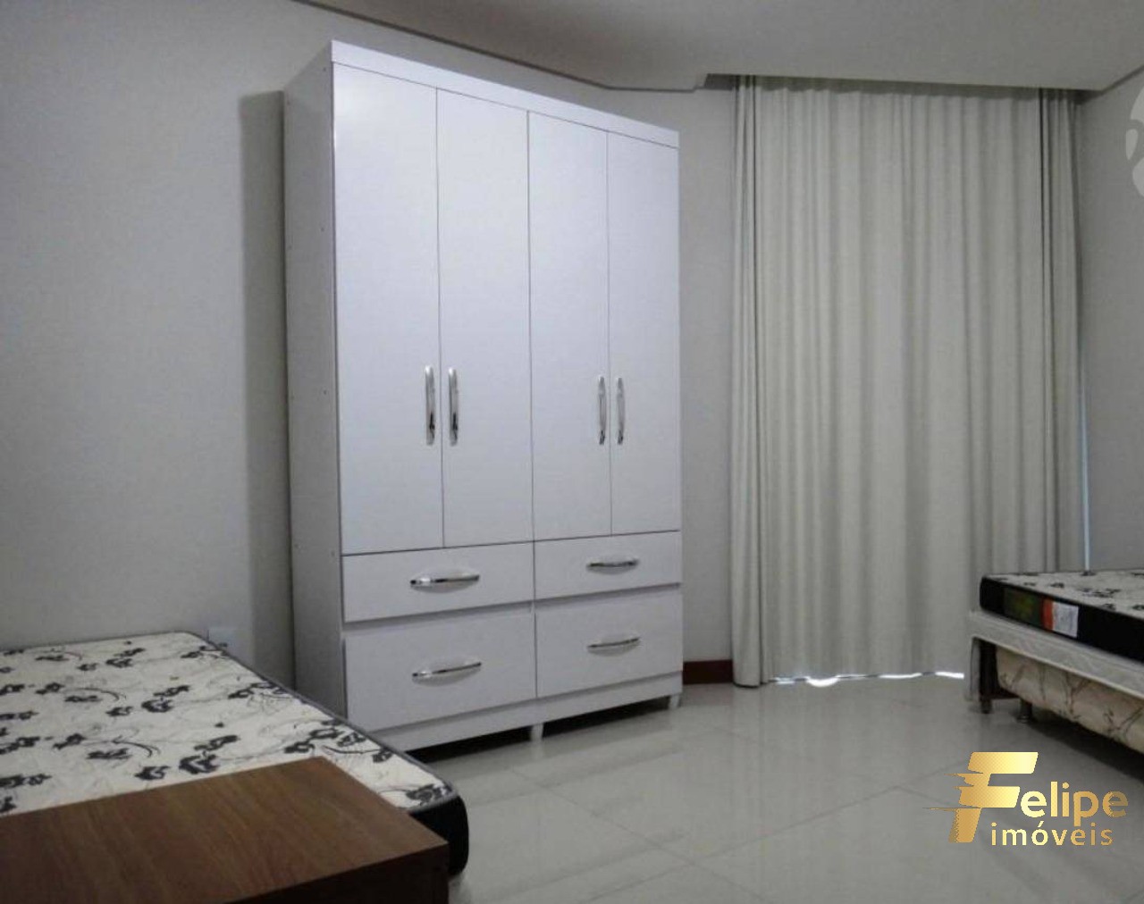 Apartamento à venda com 4 quartos, 235m² - Foto 15