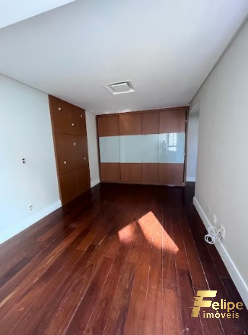 Apartamento à venda com 4 quartos, 327m² - Foto 11