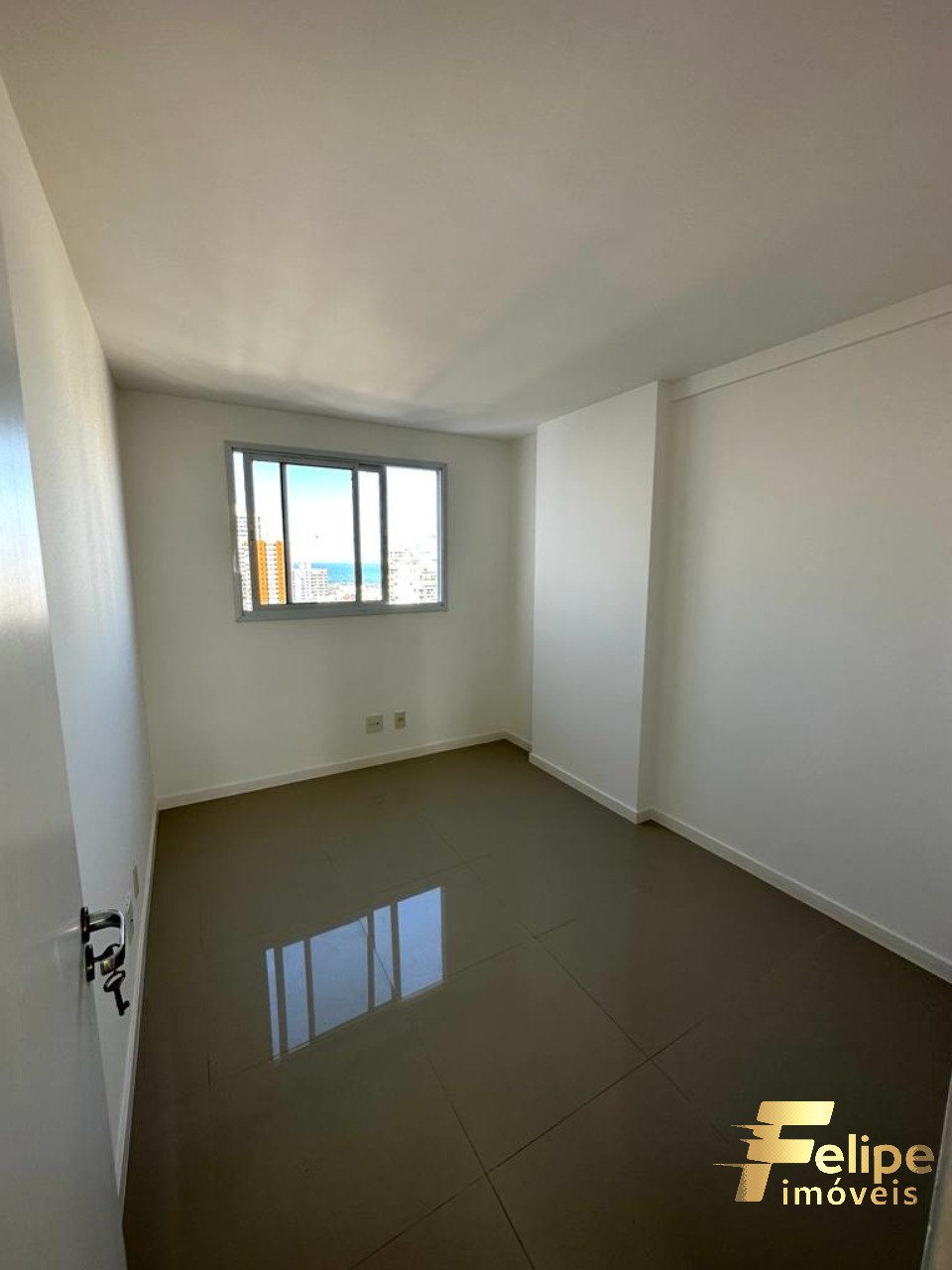 Apartamento à venda com 2 quartos, 63m² - Foto 19