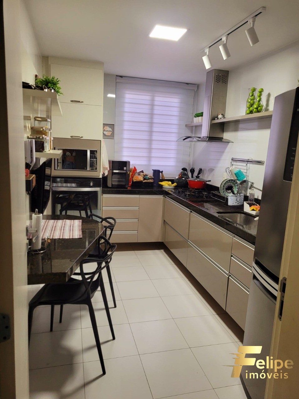 Apartamento à venda com 3 quartos, 120m² - Foto 10