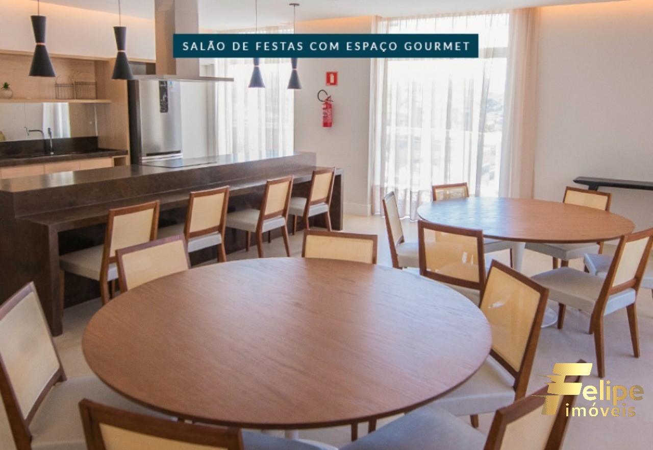 Apartamento à venda com 4 quartos, 254m² - Foto 2