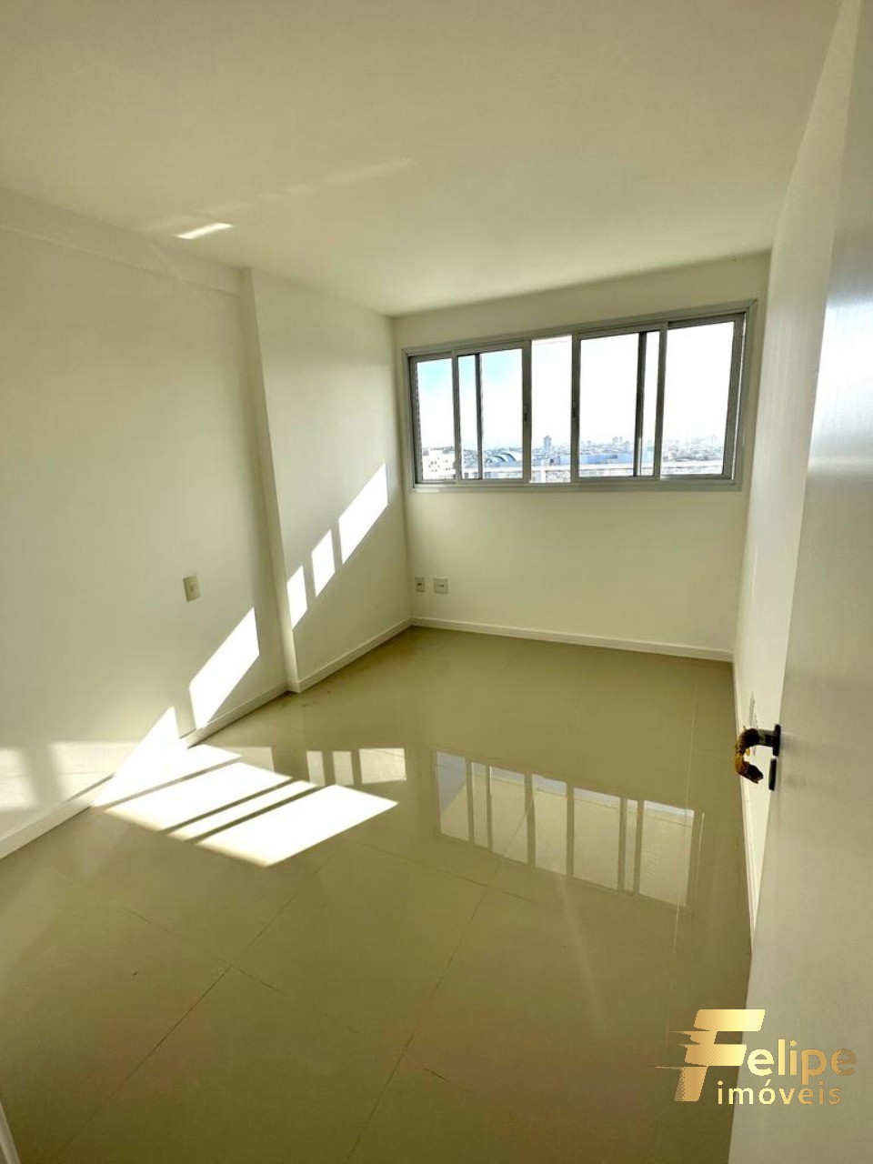 Apartamento à venda com 2 quartos, 63m² - Foto 16