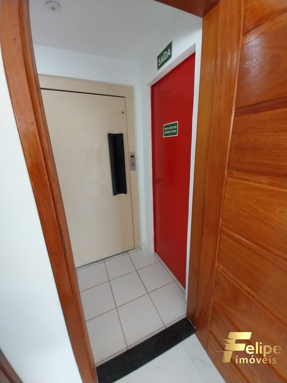 Cobertura à venda com 3 quartos, 280m² - Foto 3