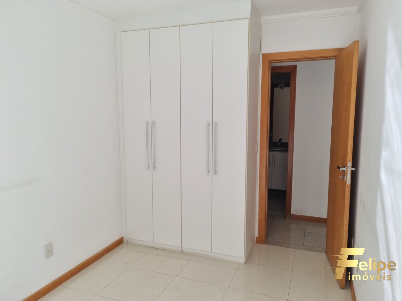 Apartamento à venda com 3 quartos, 100m² - Foto 5