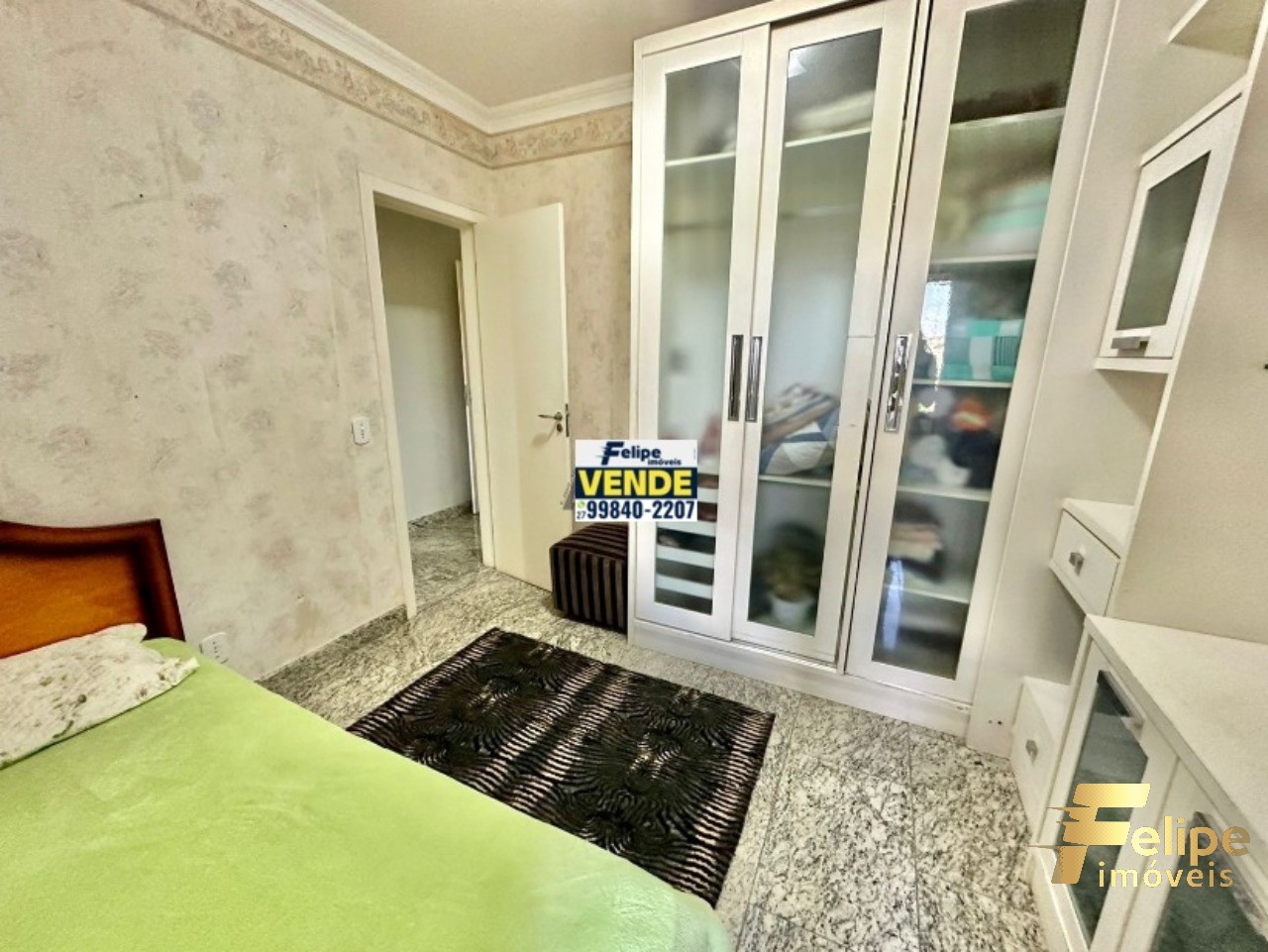 Apartamento à venda com 3 quartos, 150m² - Foto 2