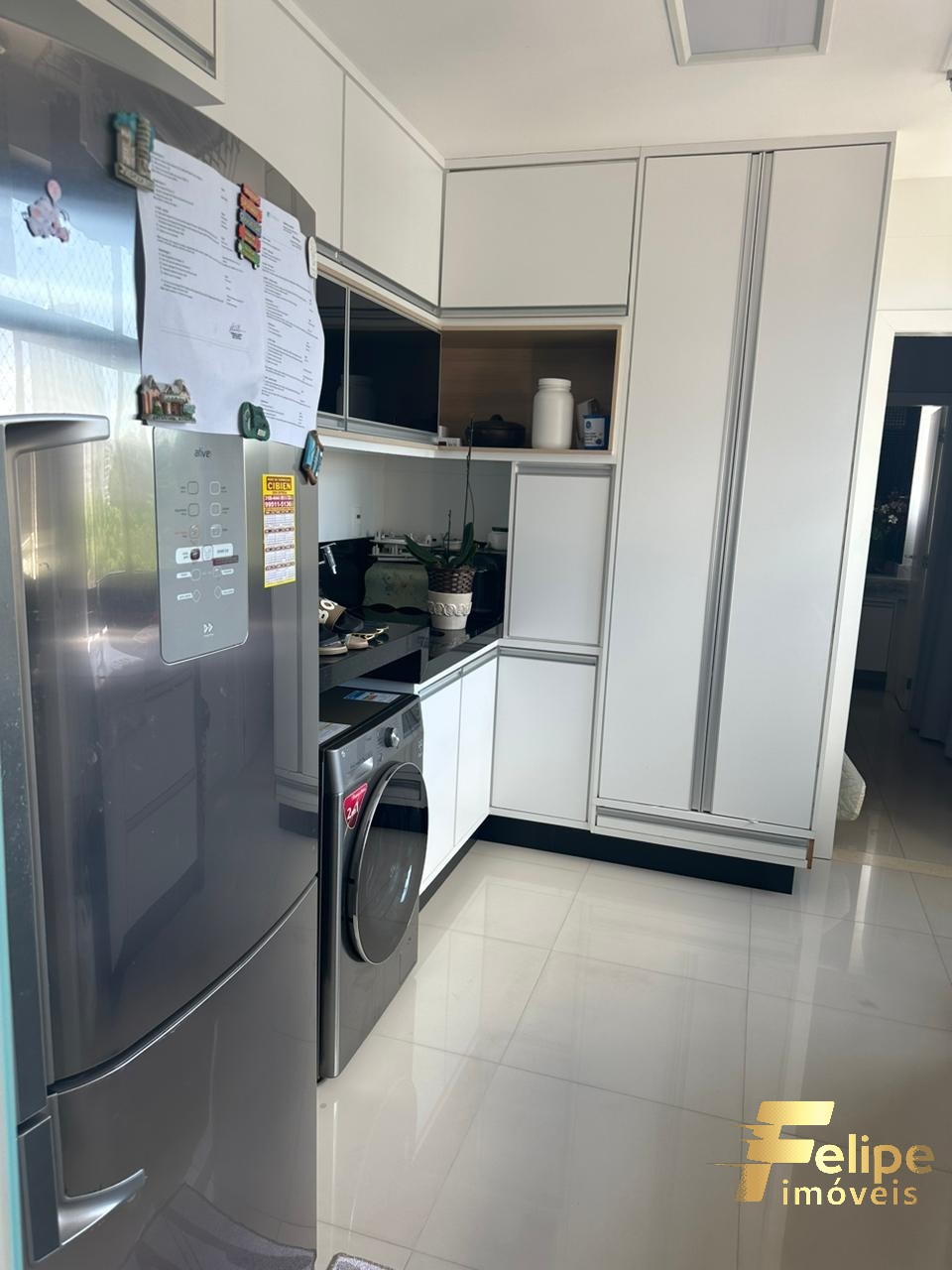 Apartamento à venda com 3 quartos, 190m² - Foto 10