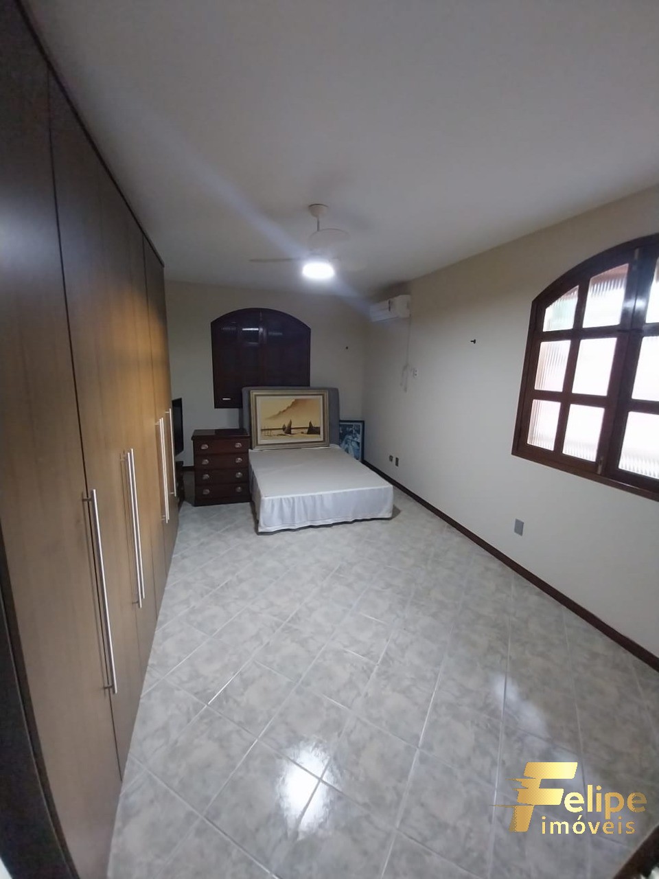 Casa à venda com 3 quartos, 258m² - Foto 11