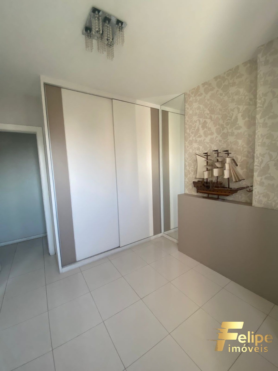 Apartamento à venda com 4 quartos, 140m² - Foto 16