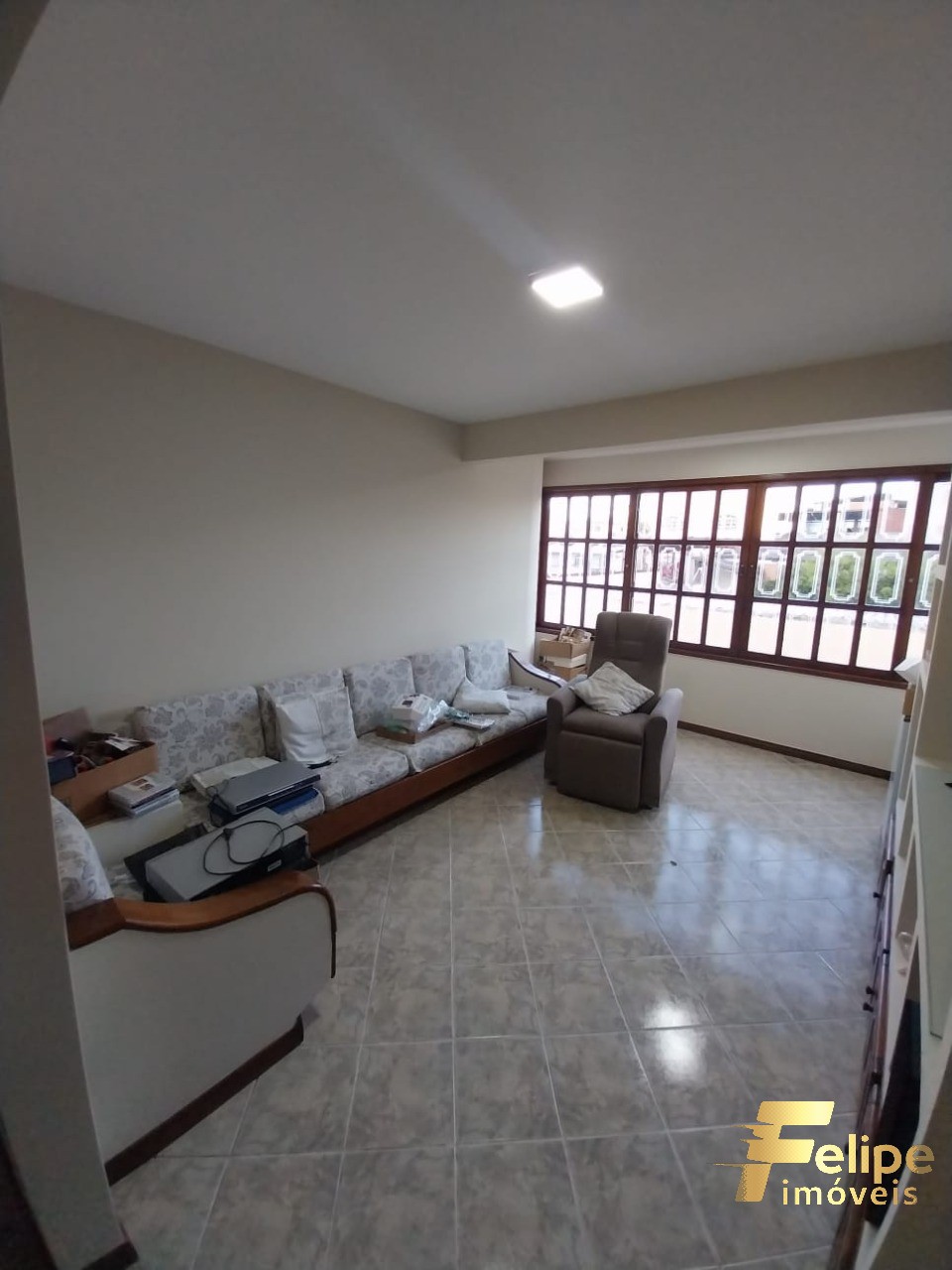 Casa à venda com 3 quartos, 258m² - Foto 14