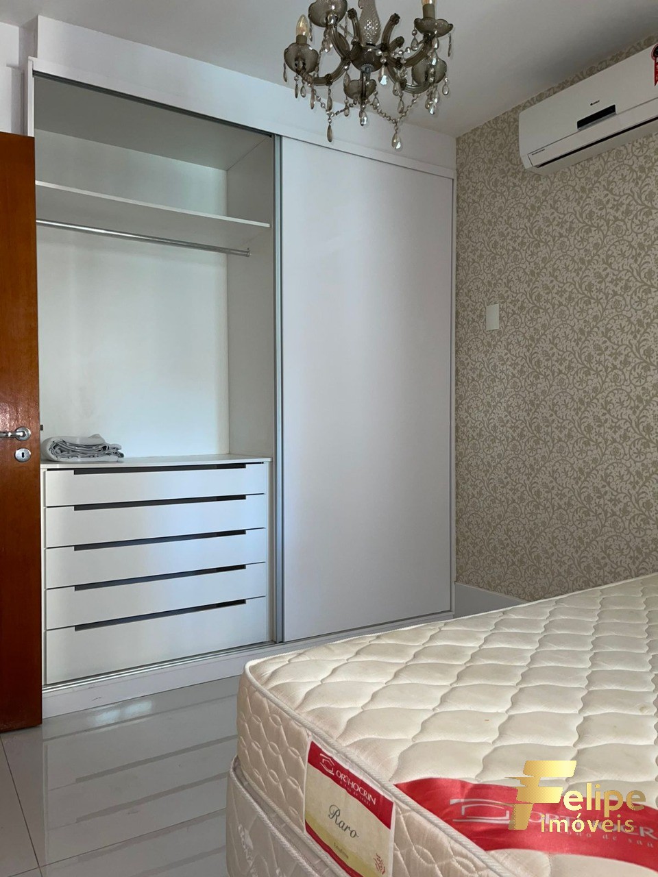 Apartamento à venda com 3 quartos, 157m² - Foto 13