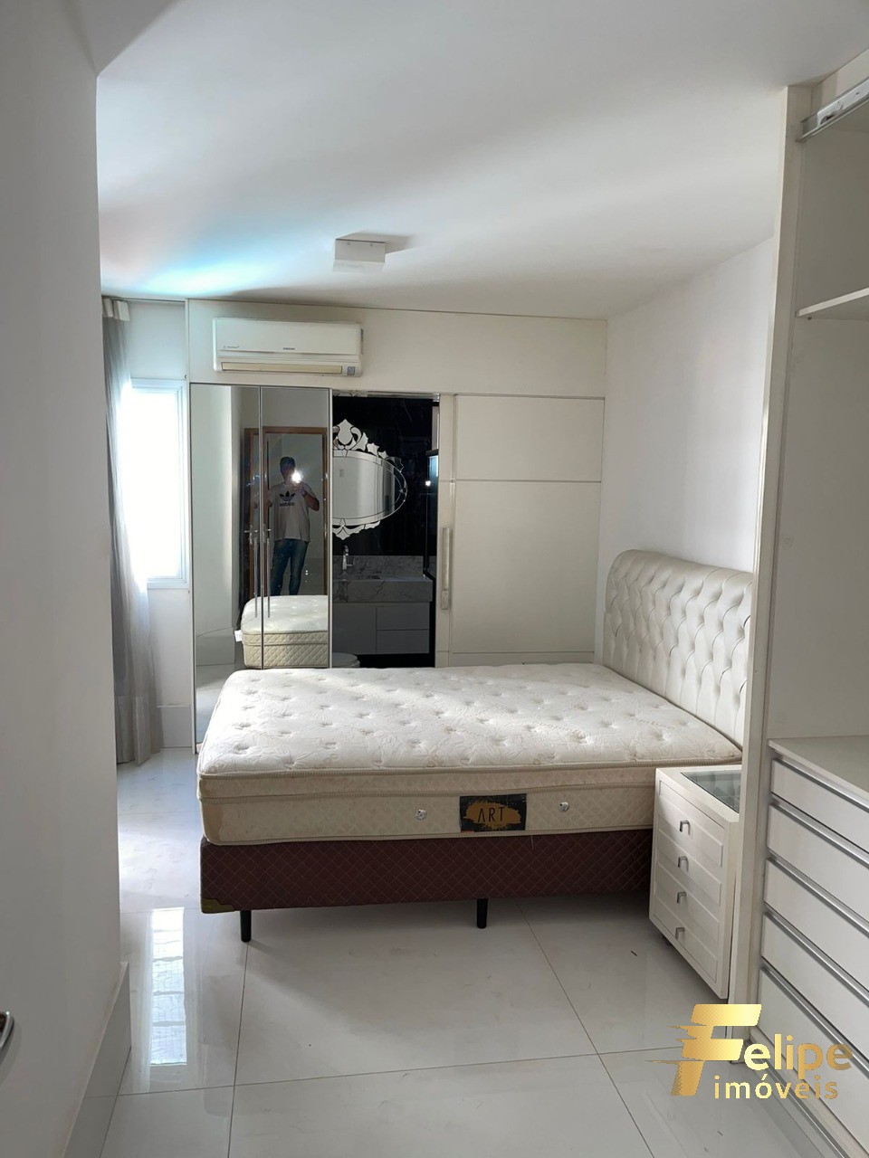 Apartamento à venda com 3 quartos, 157m² - Foto 3