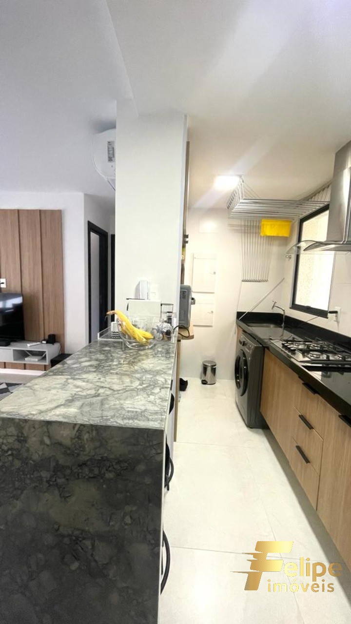 Apartamento à venda com 2 quartos, 66m² - Foto 17