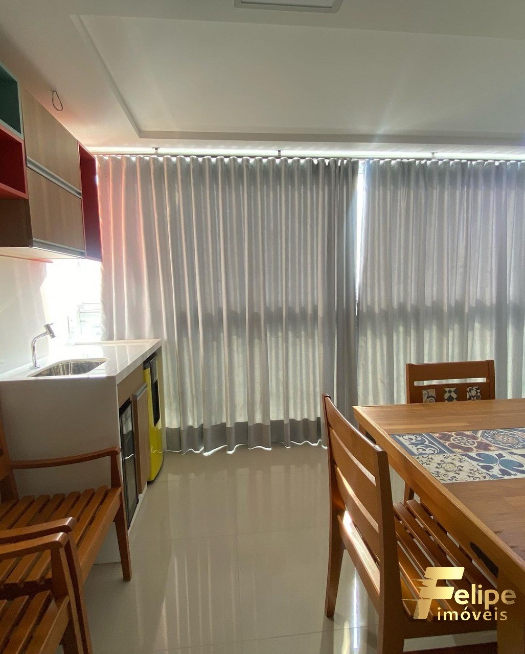 Apartamento à venda com 3 quartos, 110m² - Foto 3