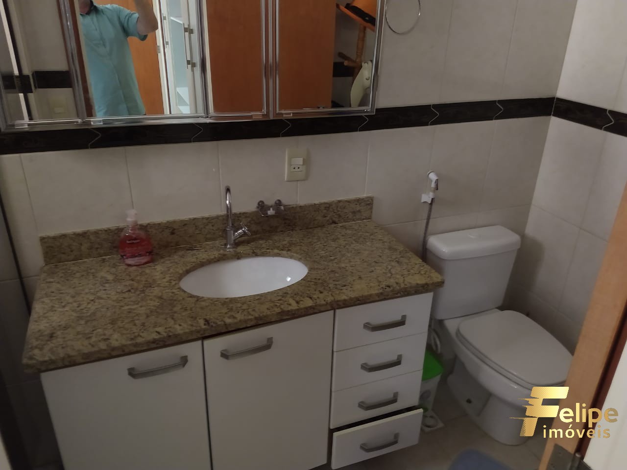 Apartamento à venda com 3 quartos, 130m² - Foto 4