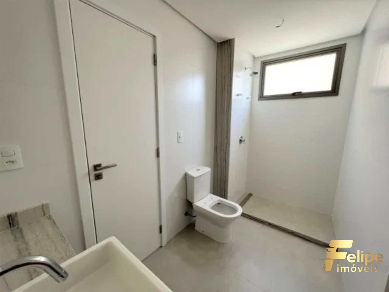 Apartamento à venda com 4 quartos, 142m² - Foto 5