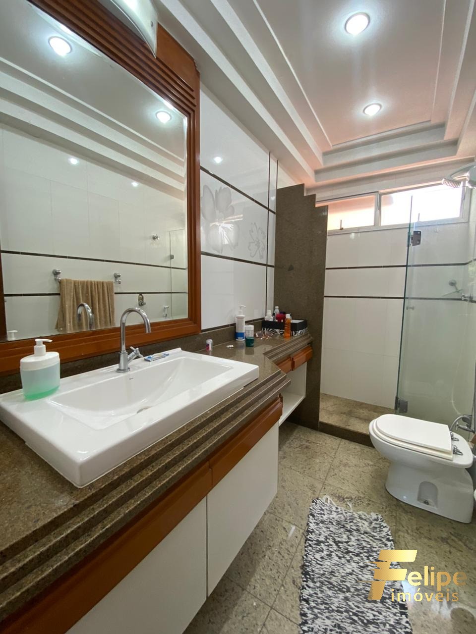 Apartamento à venda com 4 quartos, 177m² - Foto 17