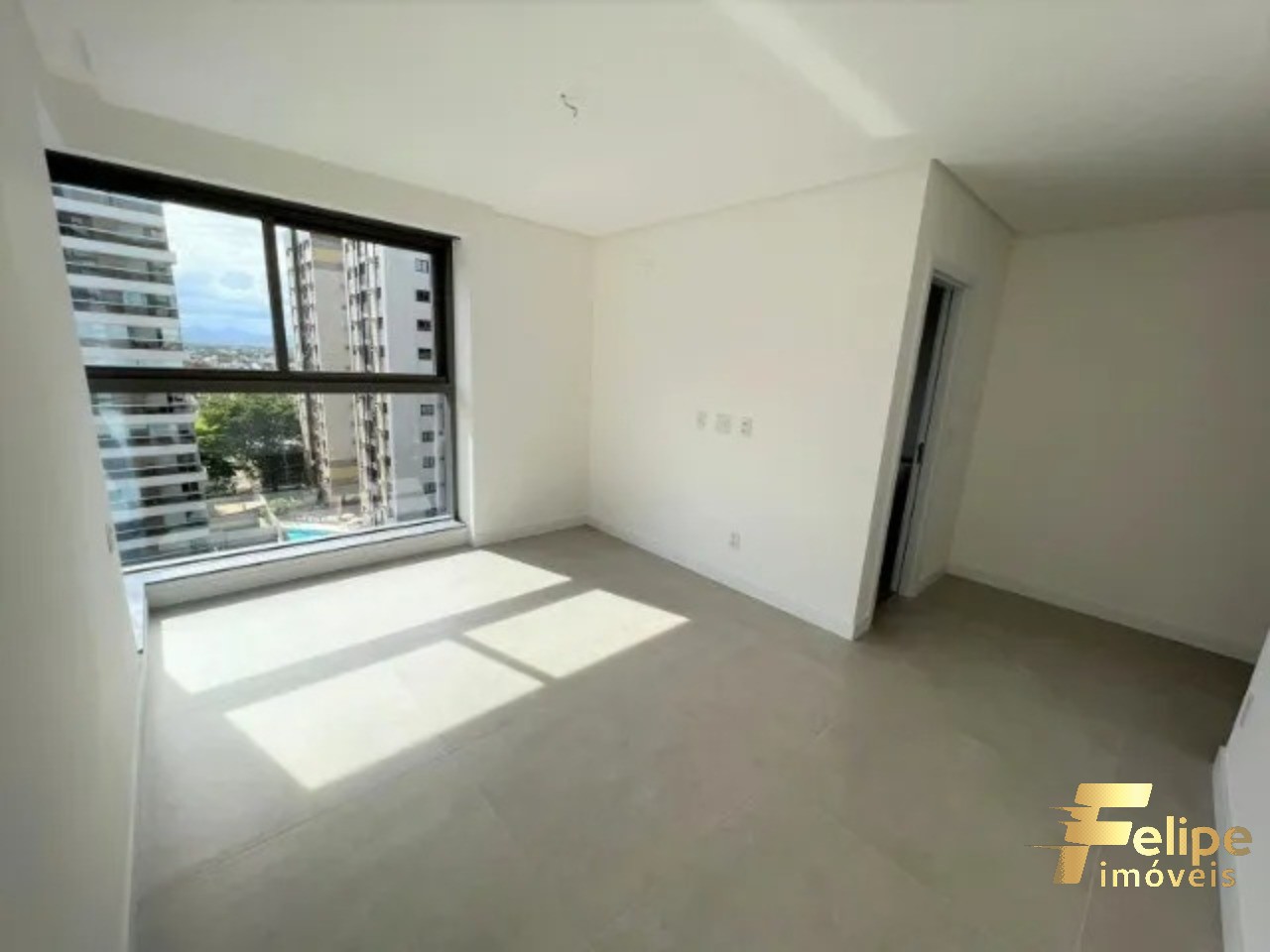 Apartamento à venda com 4 quartos, 142m² - Foto 8