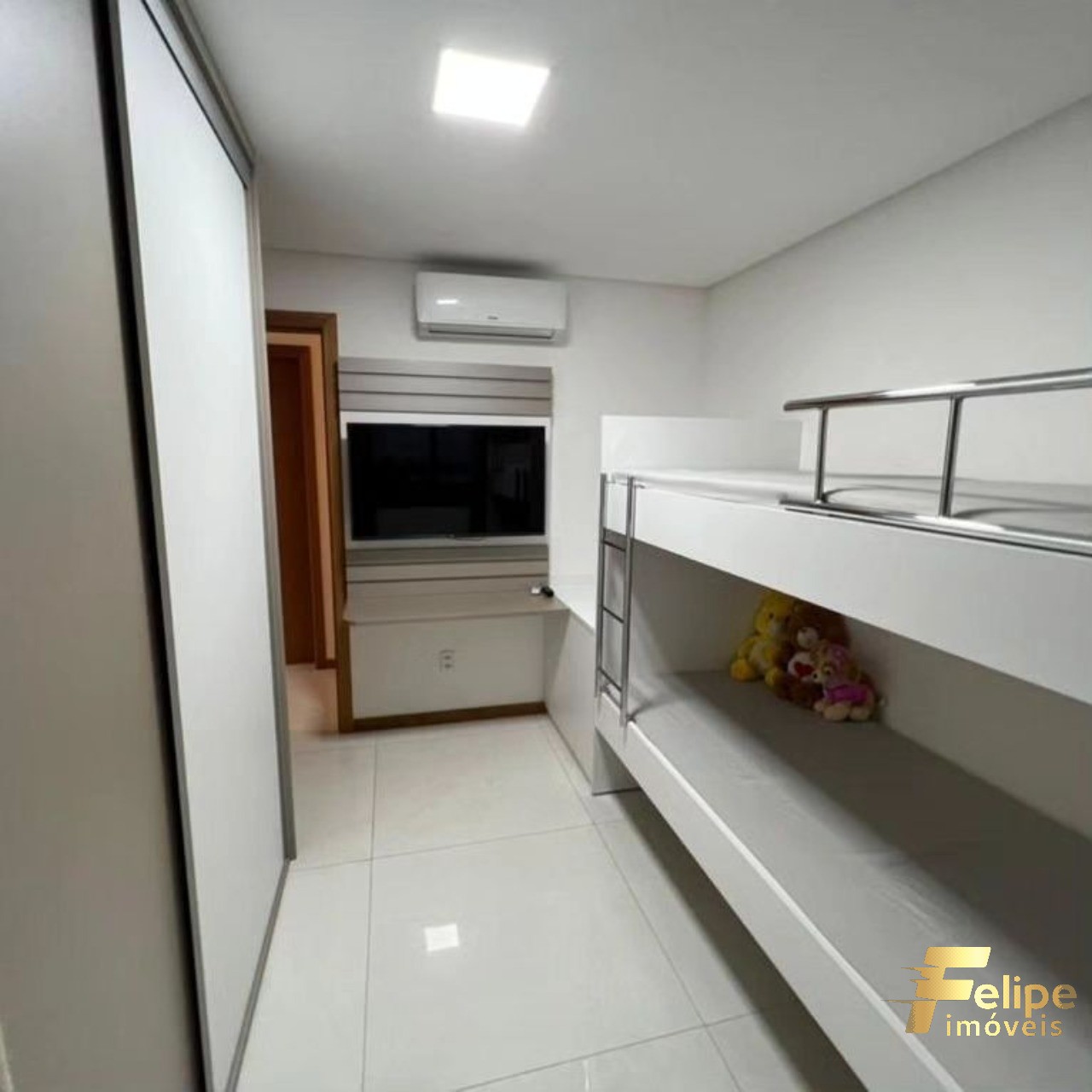 Apartamento à venda com 3 quartos, 90m² - Foto 2