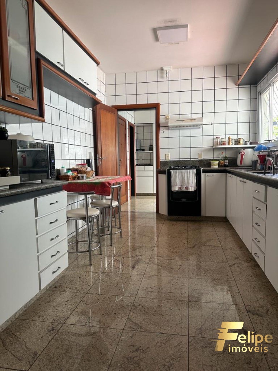 Apartamento à venda com 4 quartos, 177m² - Foto 8