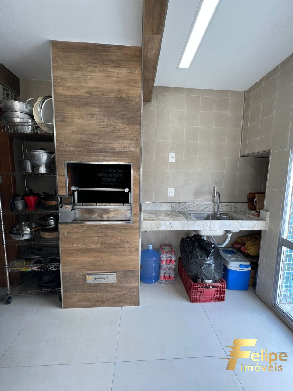 Cobertura à venda com 4 quartos, 300m² - Foto 8