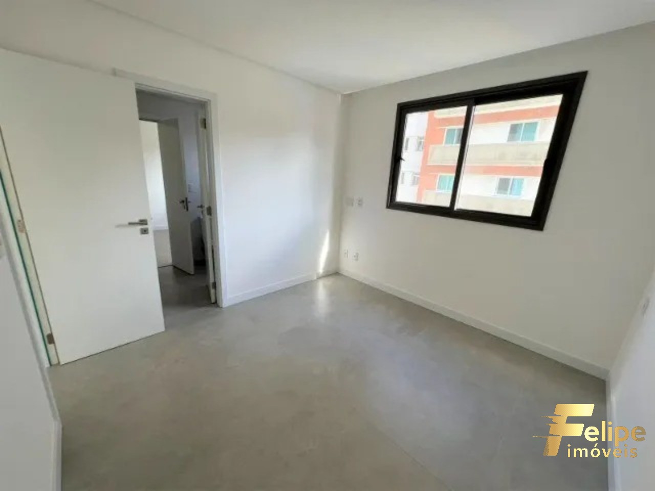 Apartamento à venda com 4 quartos, 142m² - Foto 6