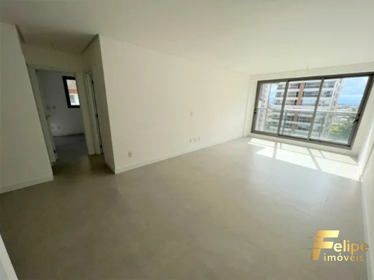 Apartamento à venda com 4 quartos, 142m² - Foto 1