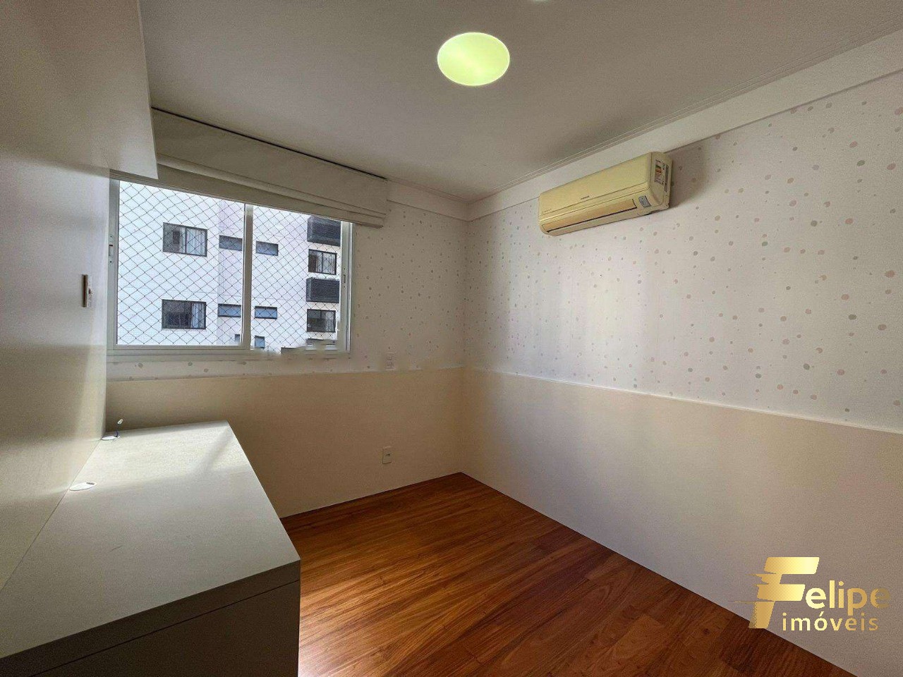 Apartamento à venda com 4 quartos, 160m² - Foto 9