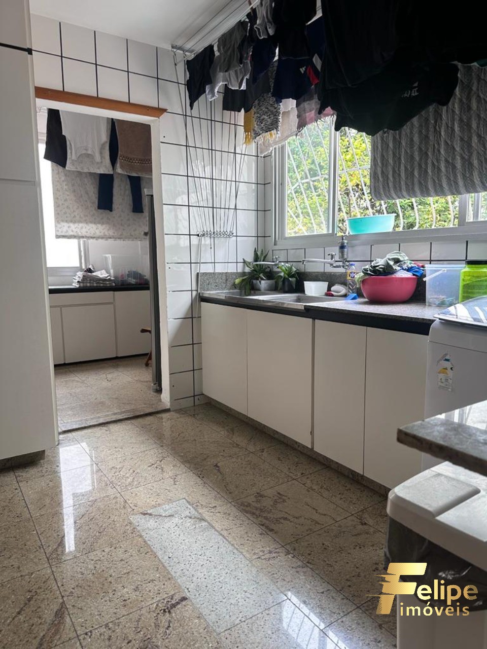 Apartamento à venda com 4 quartos, 177m² - Foto 3