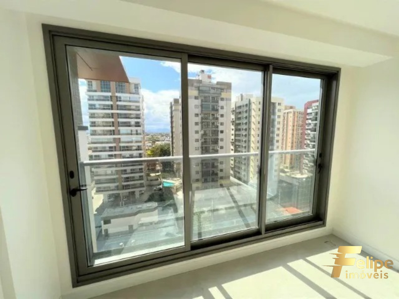 Apartamento à venda com 4 quartos, 142m² - Foto 13