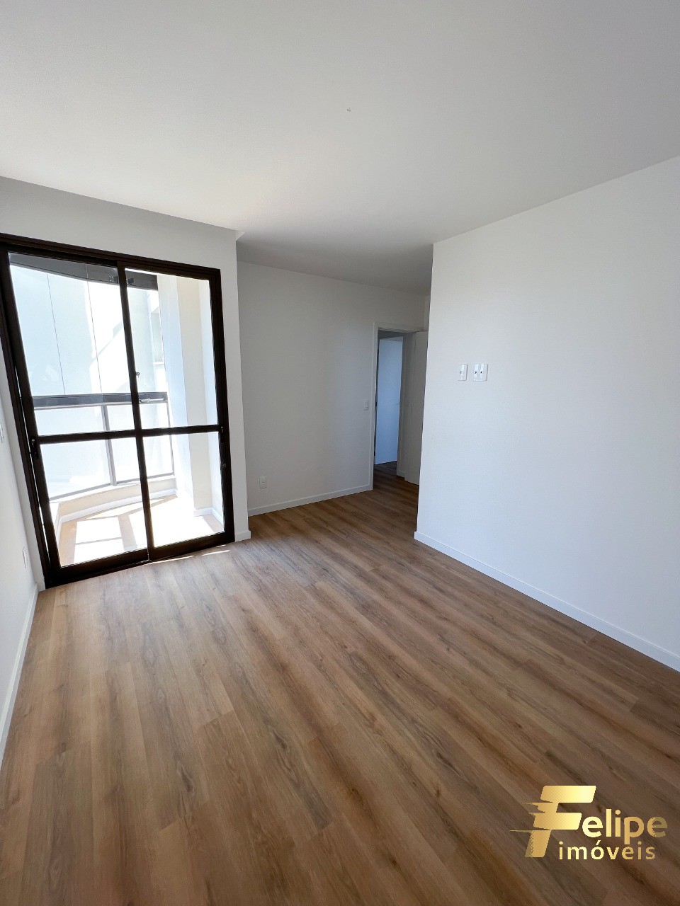 Apartamento à venda com 3 quartos, 135m² - Foto 11