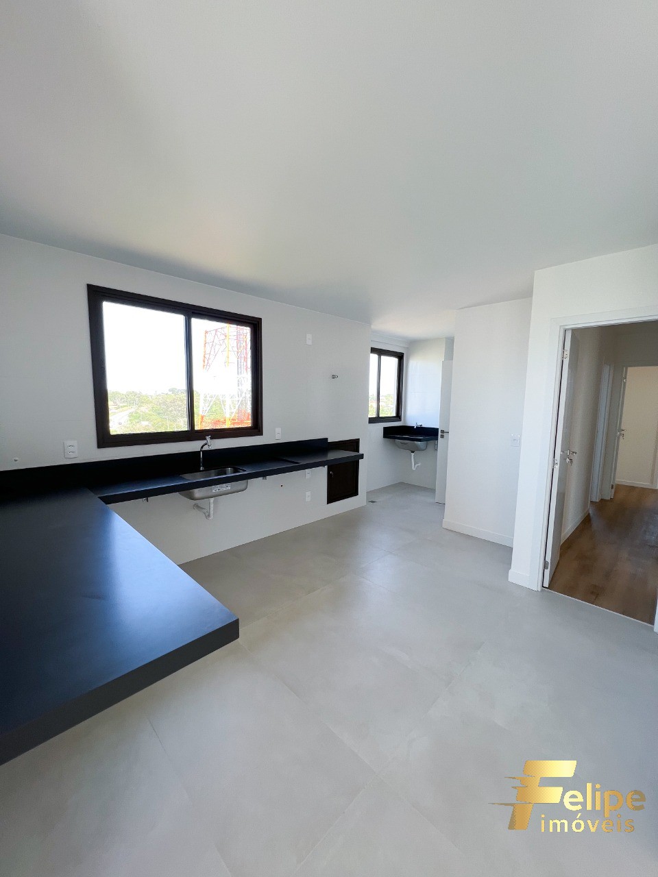 Apartamento à venda com 3 quartos, 135m² - Foto 23