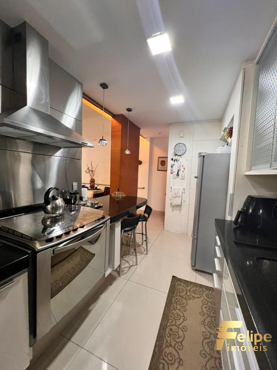 Apartamento à venda com 3 quartos, 156m² - Foto 16