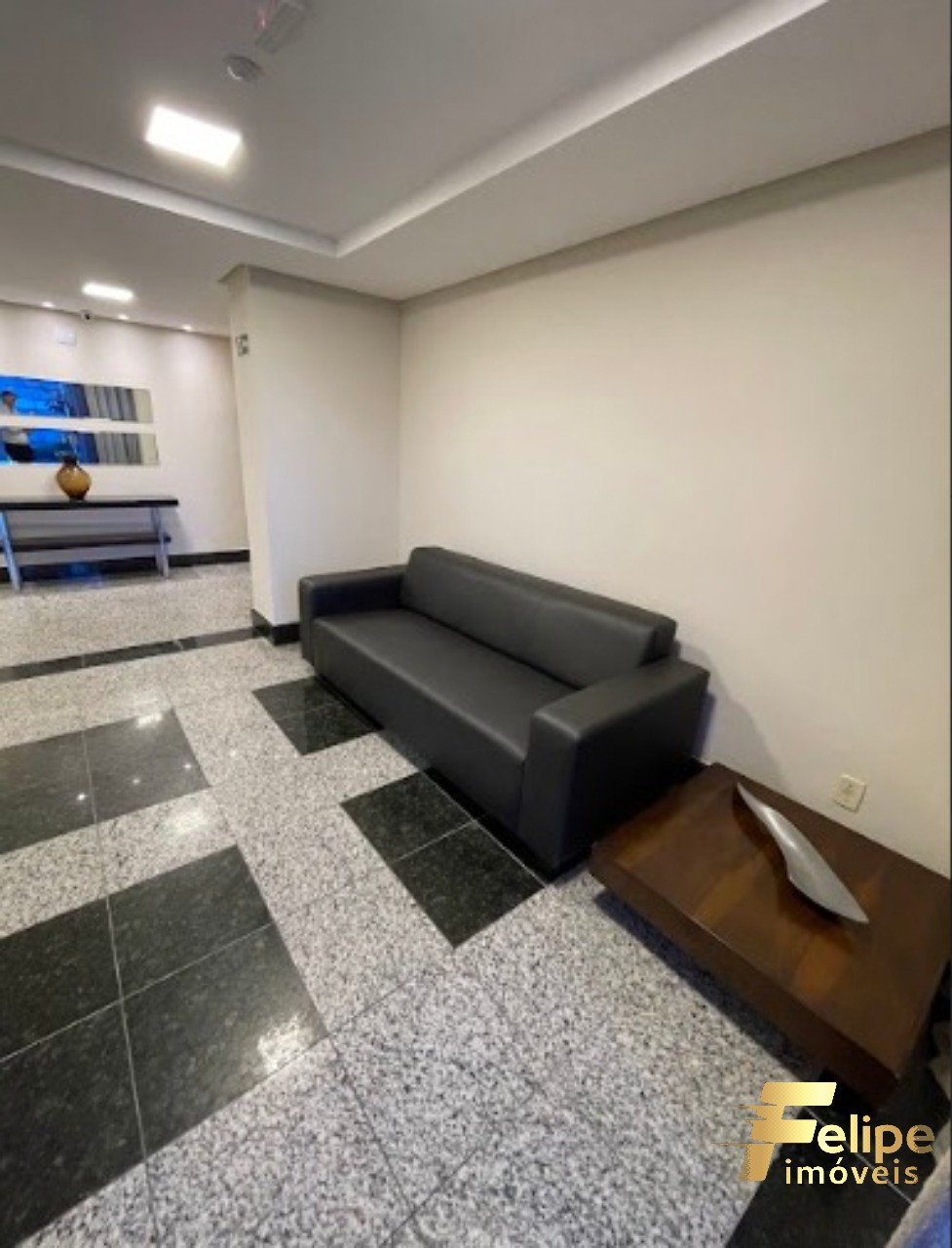 Apartamento à venda com 2 quartos, 65m² - Foto 2