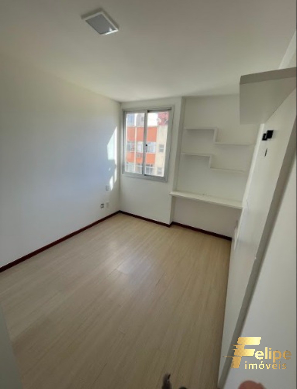 Apartamento à venda com 2 quartos, 65m² - Foto 17