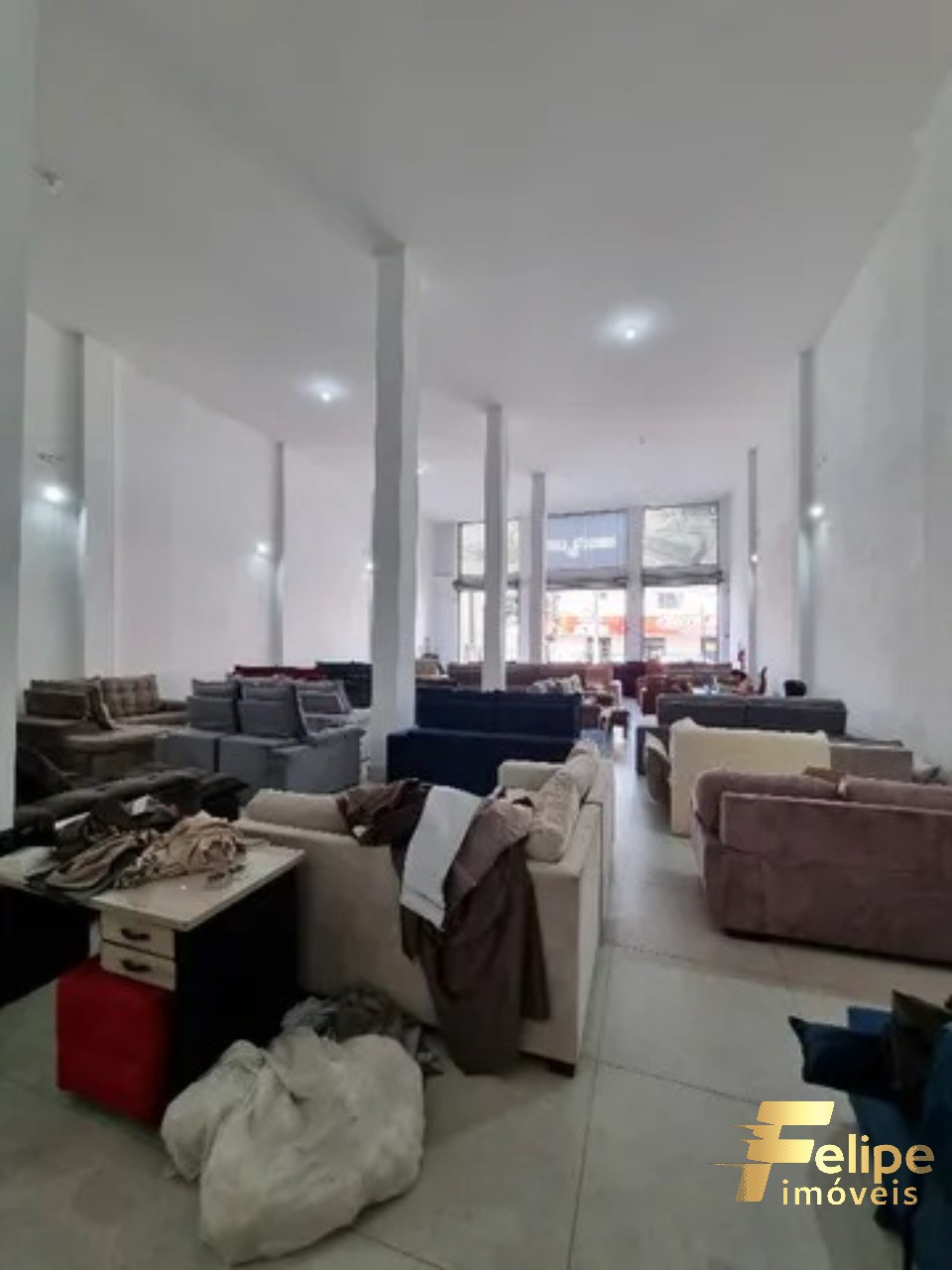 Loja-Salão à venda, 550m² - Foto 1