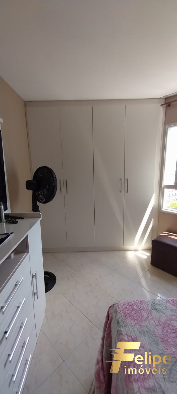 Apartamento à venda com 2 quartos, 74m² - Foto 32