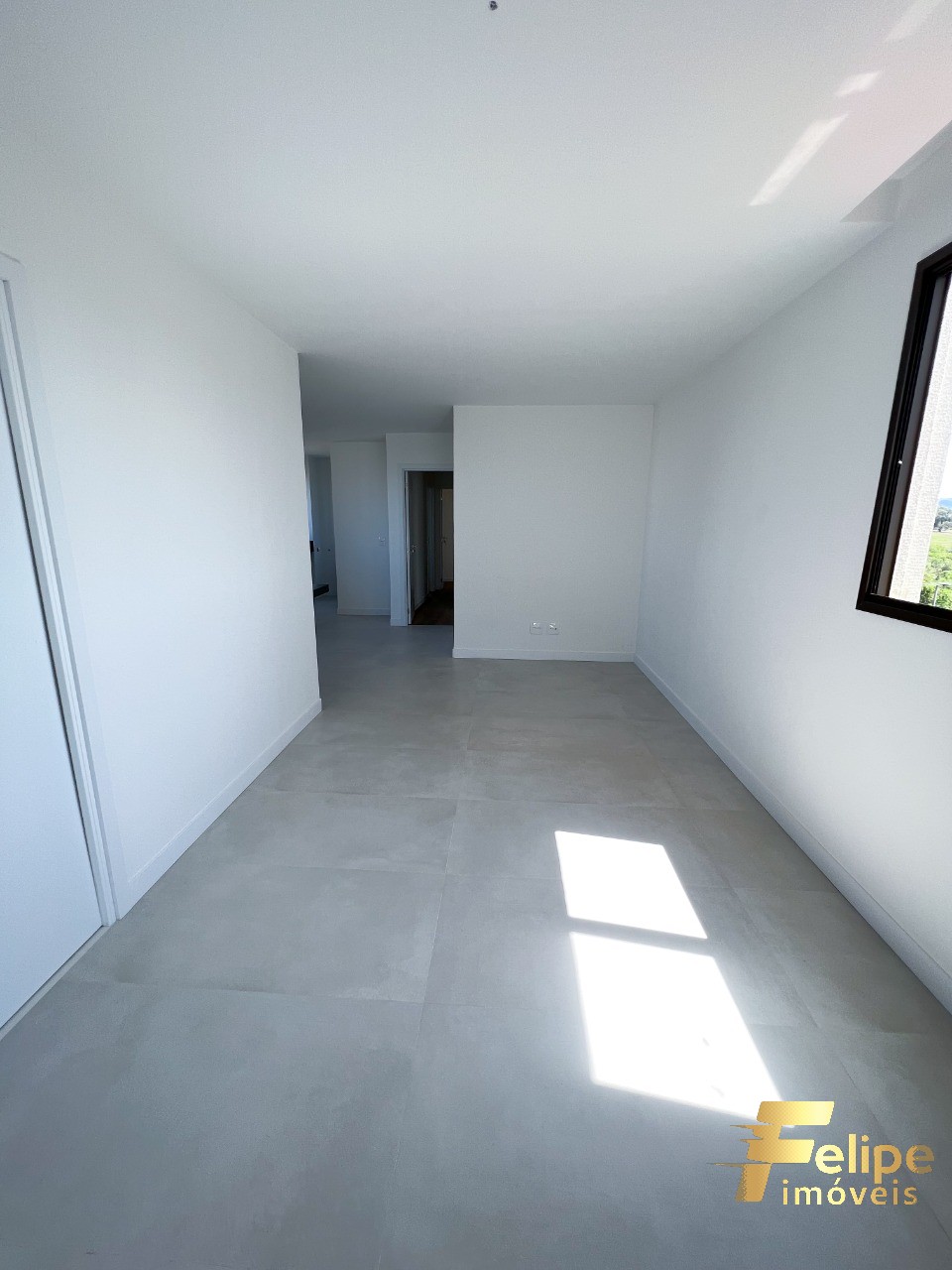 Apartamento à venda com 3 quartos, 135m² - Foto 27