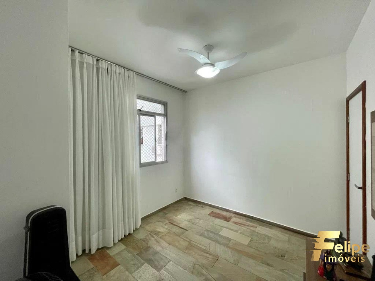 Apartamento à venda com 4 quartos, 150m² - Foto 25