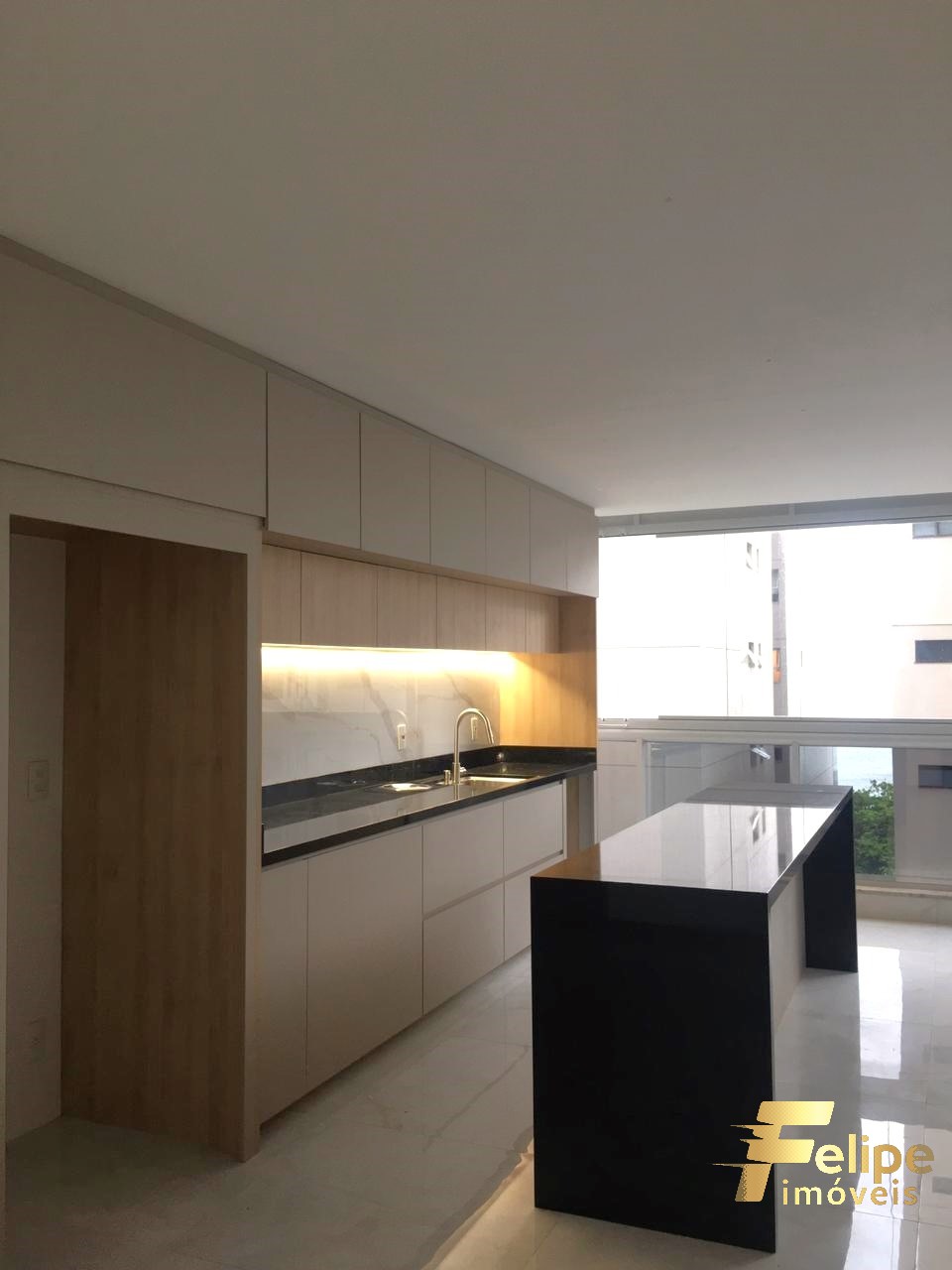 Apartamento à venda com 3 quartos, 115m² - Foto 6