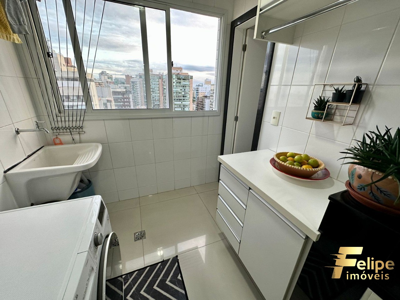 Apartamento à venda com 3 quartos, 136m² - Foto 12