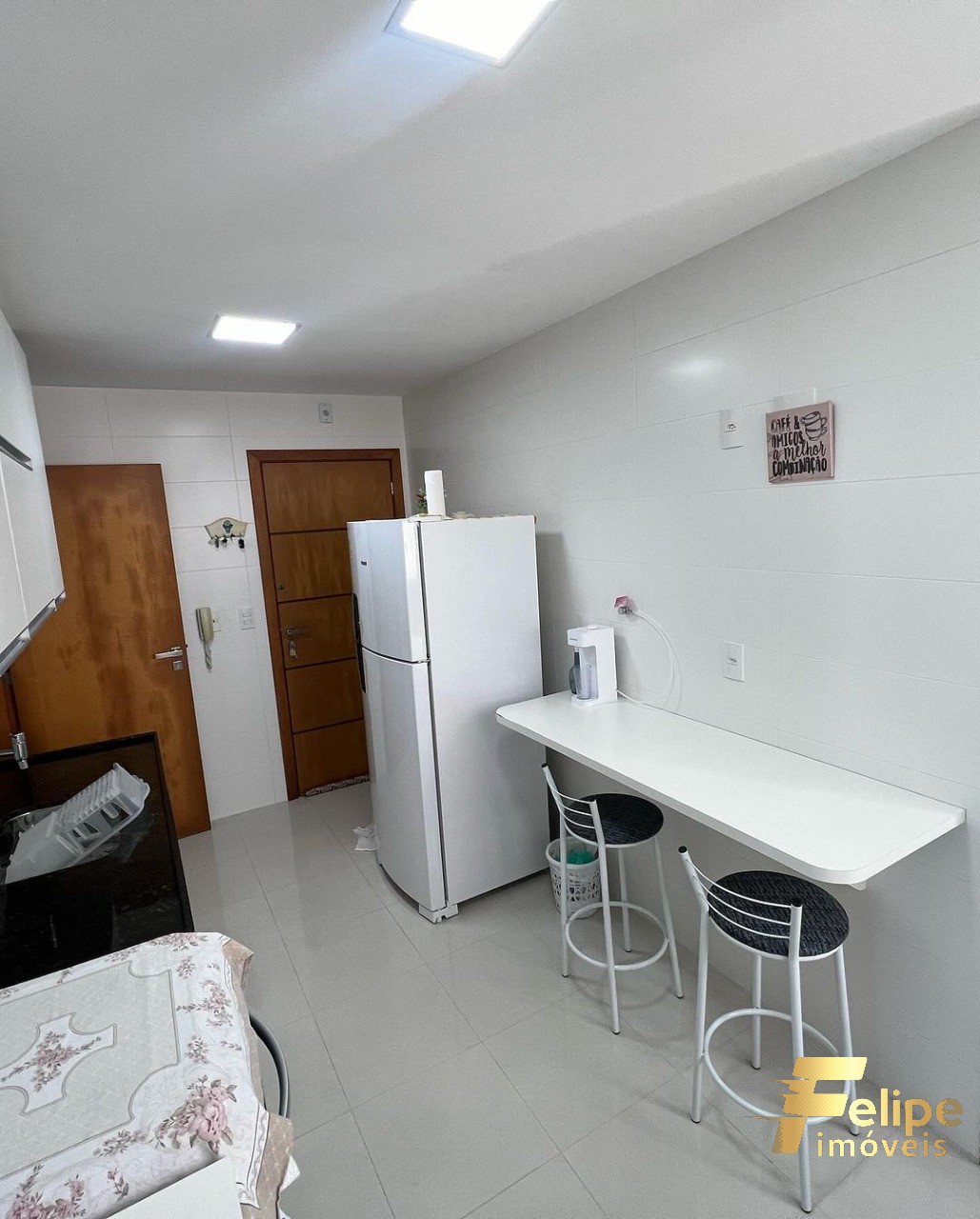 Apartamento à venda com 4 quartos, 150m² - Foto 12