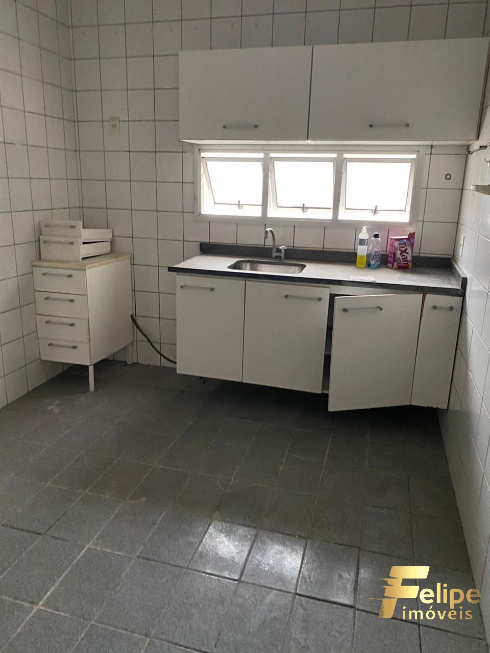 Apartamento à venda com 4 quartos, 160m² - Foto 9