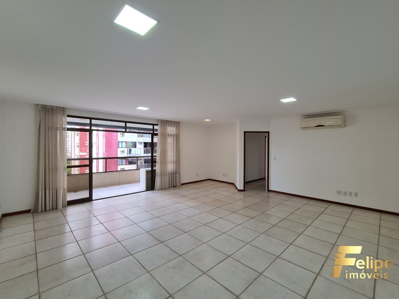 Apartamento à venda com 4 quartos, 180m² - Foto 30